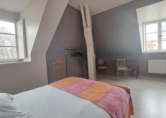 Duplex Quartier Cathedrale Parking Prive