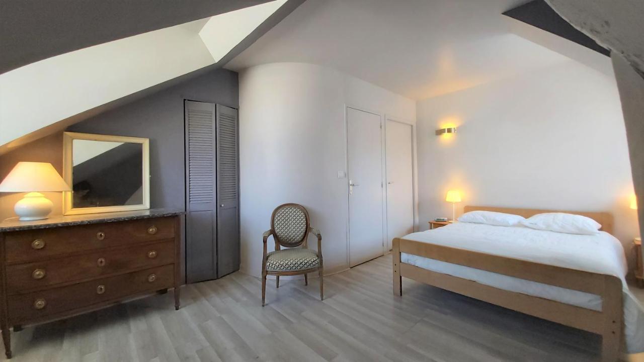 Duplex Quartier Cathedrale Parking Prive Apartment Tours