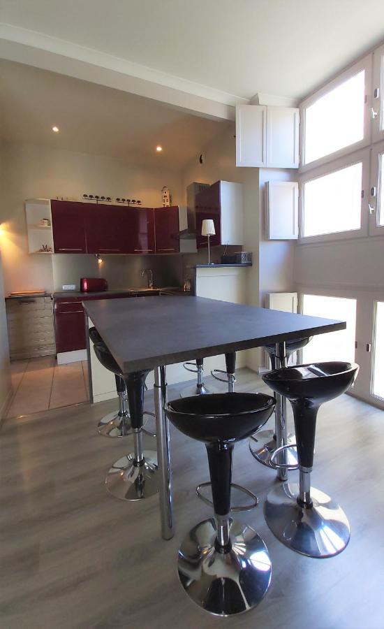 Duplex Quartier Cathedrale Parking Prive